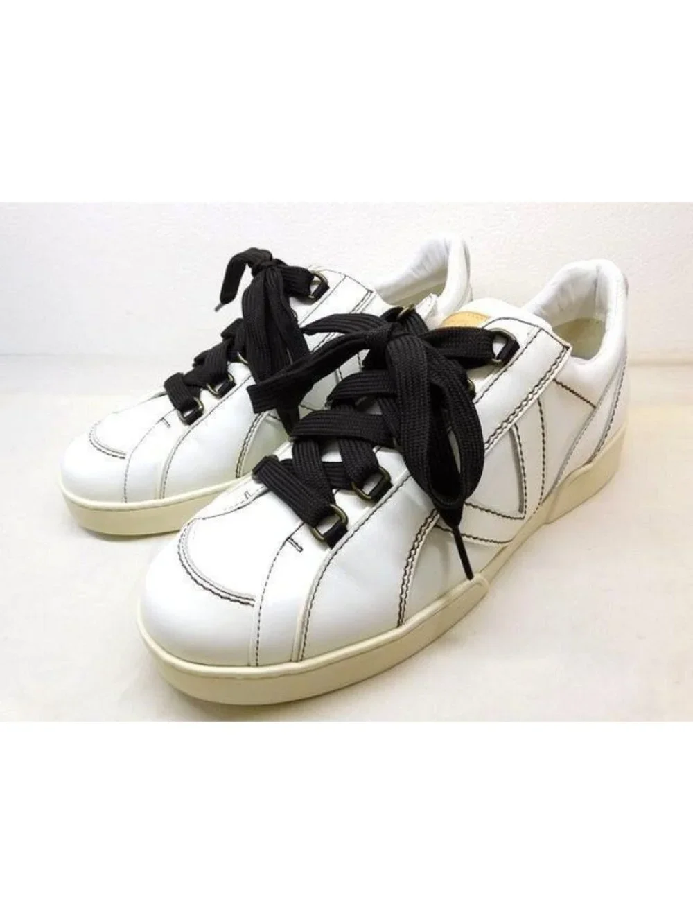 Louis Vuitton Sneakers White Leather Low-Cut 6